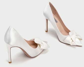 Simply Stunning Off White Satin Sash Fronted Bridal Shoe