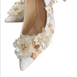 gold shoes with ivory wedding dress Gold and Pink Elegant Wedding Ideas