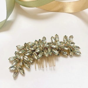 Pettine per capelli da sposa color verde salvia e menta: accessorio da damigella d'onore in oro o argento