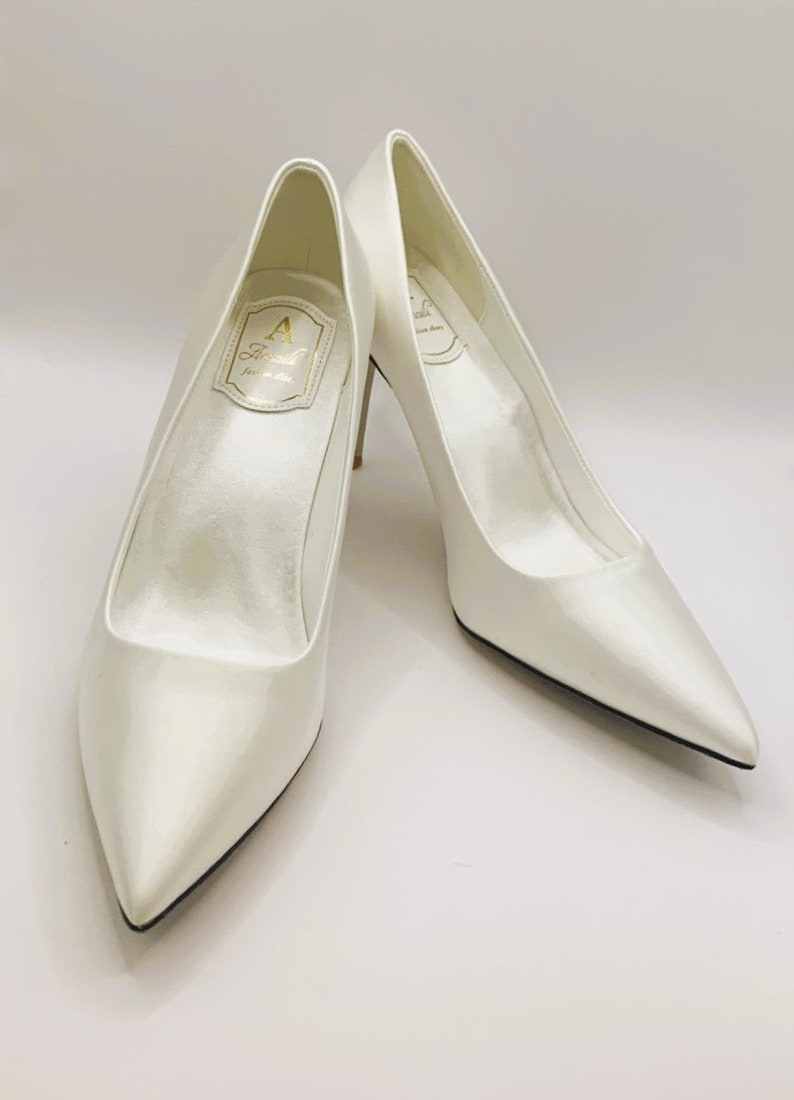 Simply Beautiful Ivory Satin Bridal Shoes Two Heel Height Options 9cm or 7cm image 3