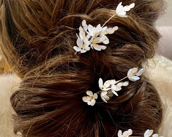 Beautiful Bridesmaid Diamante with Pearl in Gold Wedding Hair Pin