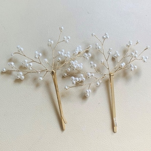 Simply Beautiful Set of 2 Gold Pearl Gypsophila Bridal Hair Pins