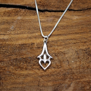 Sterling Silver~Heart~Necklace~Norwegian Rosemaling~Lily~Nordic Jewelry~Mother Daughter~Contemporary~Wedding~Valentines Day~Norway~Love