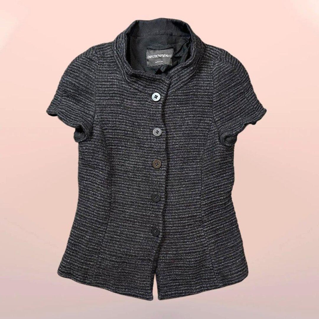 EMPORIO ARMANIヴィンテージジャケットミニ丈 Vintage Emporio Armani Mini Short Sleeve Jacket Grey Ribbed Est
