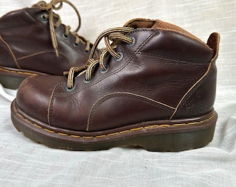 Dr Martens Chunky Y2K Oxford Shoes Men 10 EU 43 Brown  display picture 1