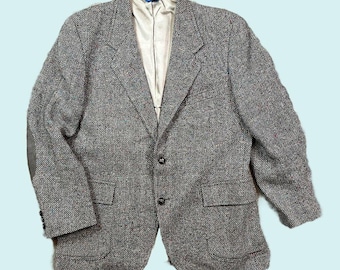 Vintage 38L Virgin Wool Herringbone Blazer Suede Elbow Patches the