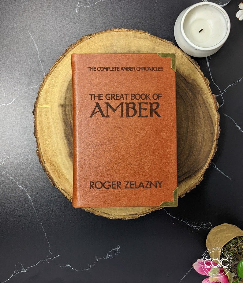 Roger Zalazny's The Great Book of Amber: The Complete Amber Chronicles, leather bound image 4