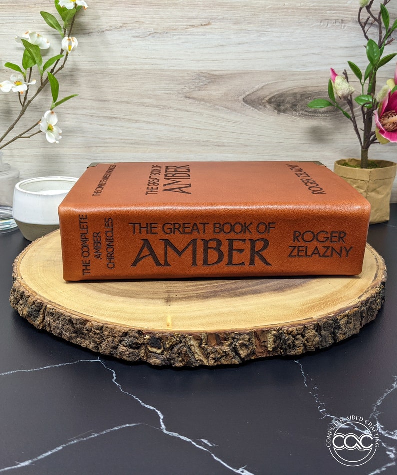 Roger Zalazny's The Great Book of Amber: The Complete Amber Chronicles, leather bound image 3