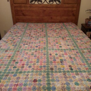 94&quot; x 80&quot; antique 1930&#39;s fabrics yo-yo quilt with backing