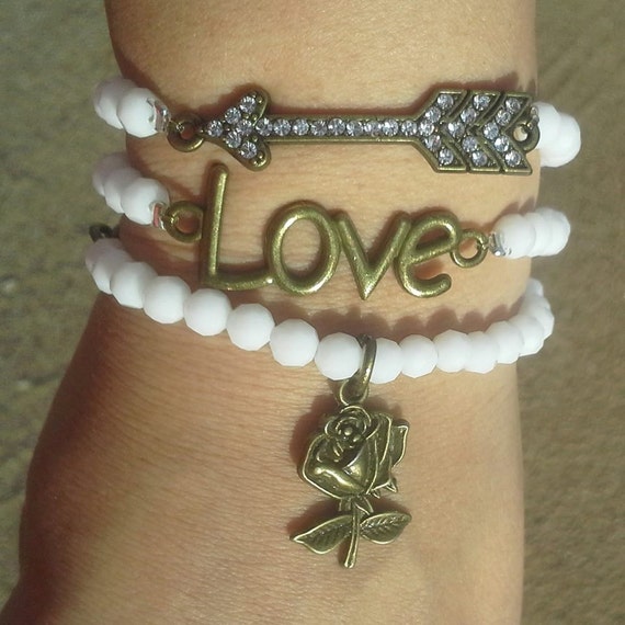Items similar to White Love Bracelet Set on Etsy