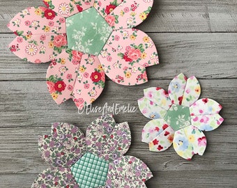 1" May Blossoms - English paper piecing - EPP - Paper templates