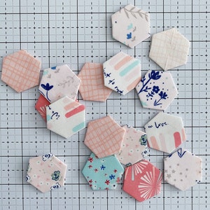 3/4  inch hexagon paper templates for English Paper Piecing