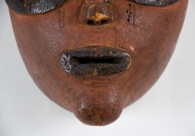 Antique African Hand Carved Mask image 5