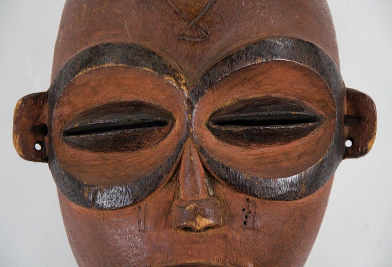 Antique African Hand Carved Mask image 4