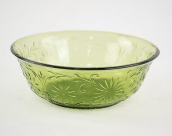 Vintage Indiana Glass Co. Salad Bowl in Avocado