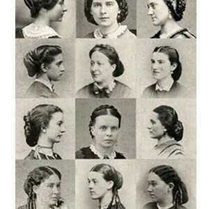 Puede incluir: Un collage de fotos en blanco y negro de 12 mujeres con diferentes peinados. Cada mujer lleva un vestido sencillo y tiene una expresi&oacute;n seria en su rostro.