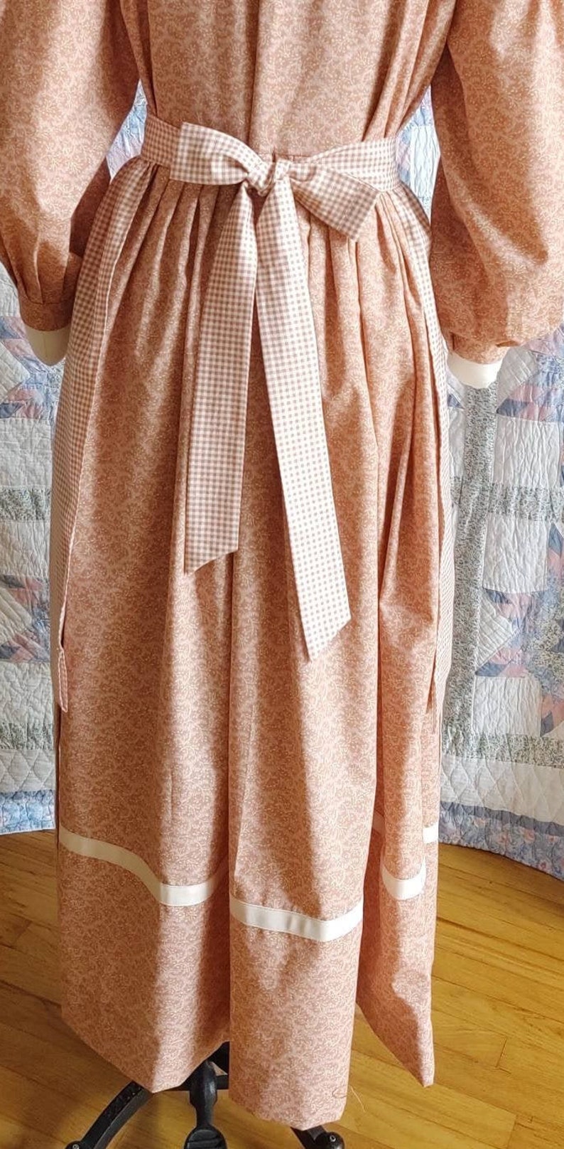 Women's Pinner Apron With Patch Pocket in Printed Gingham Etsy