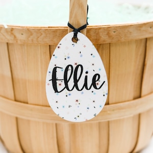 FREE SHIPPING Easter Basket Tag, 3.5 Inch Basket Tag, Easter Gift Tag, Personalized Easter, Easter Gift for Kid, Tag for Girl Easter Basket