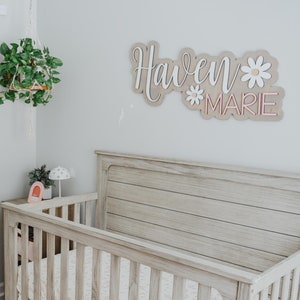 Outline Name Sign, Custom Girl Name Sign, Boho Nursery, Daisy Nursery Art, Personalized Newborn Sign, Name Sign for Nursery, Baby Girl Name