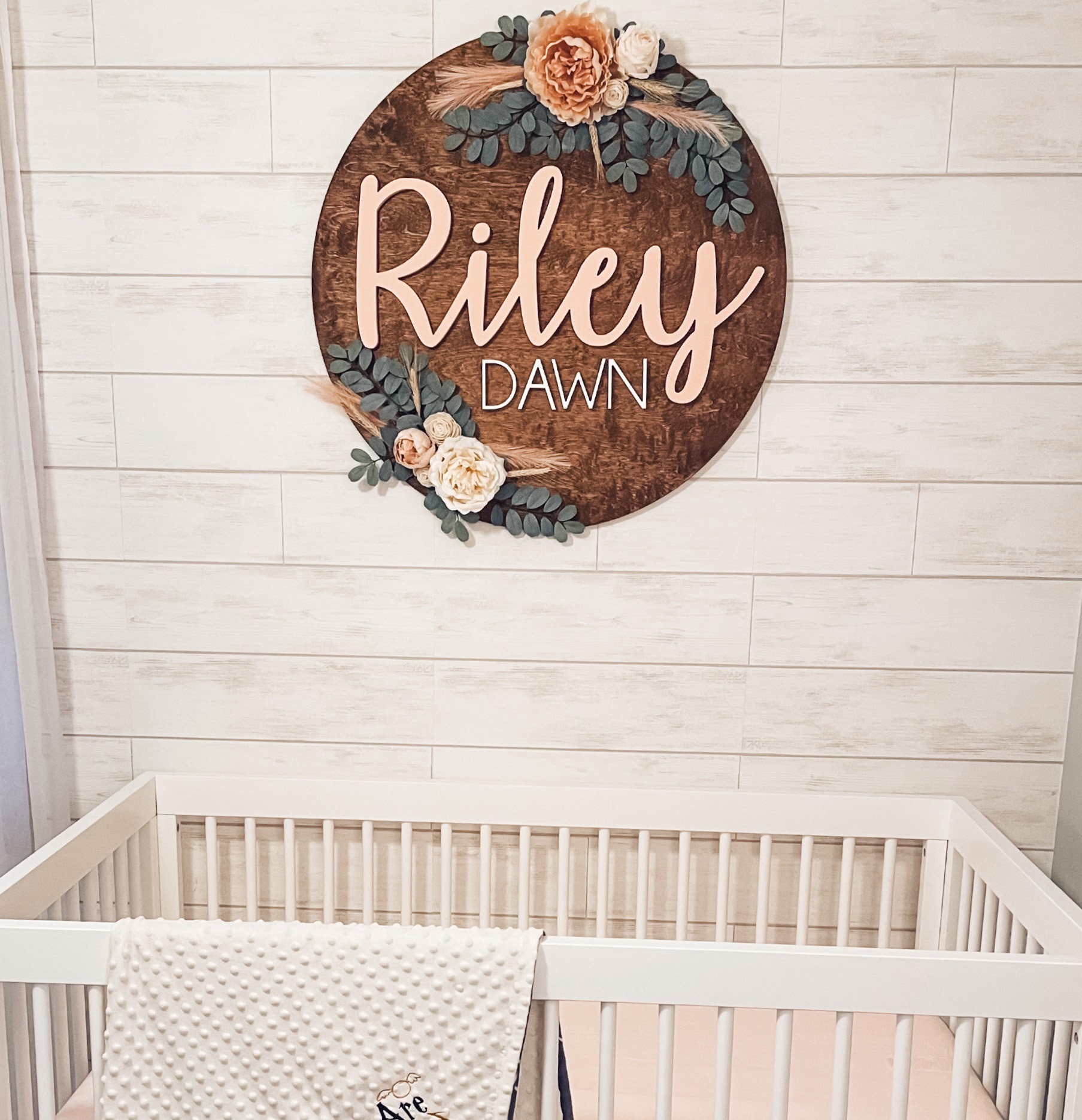 Customized Baby Name Sign, Baby Shower, Round plaque, Personalized Wooden Sign, 3D Crib sign, Sprinkle Gift, Nursery Wall Art, Name Sign