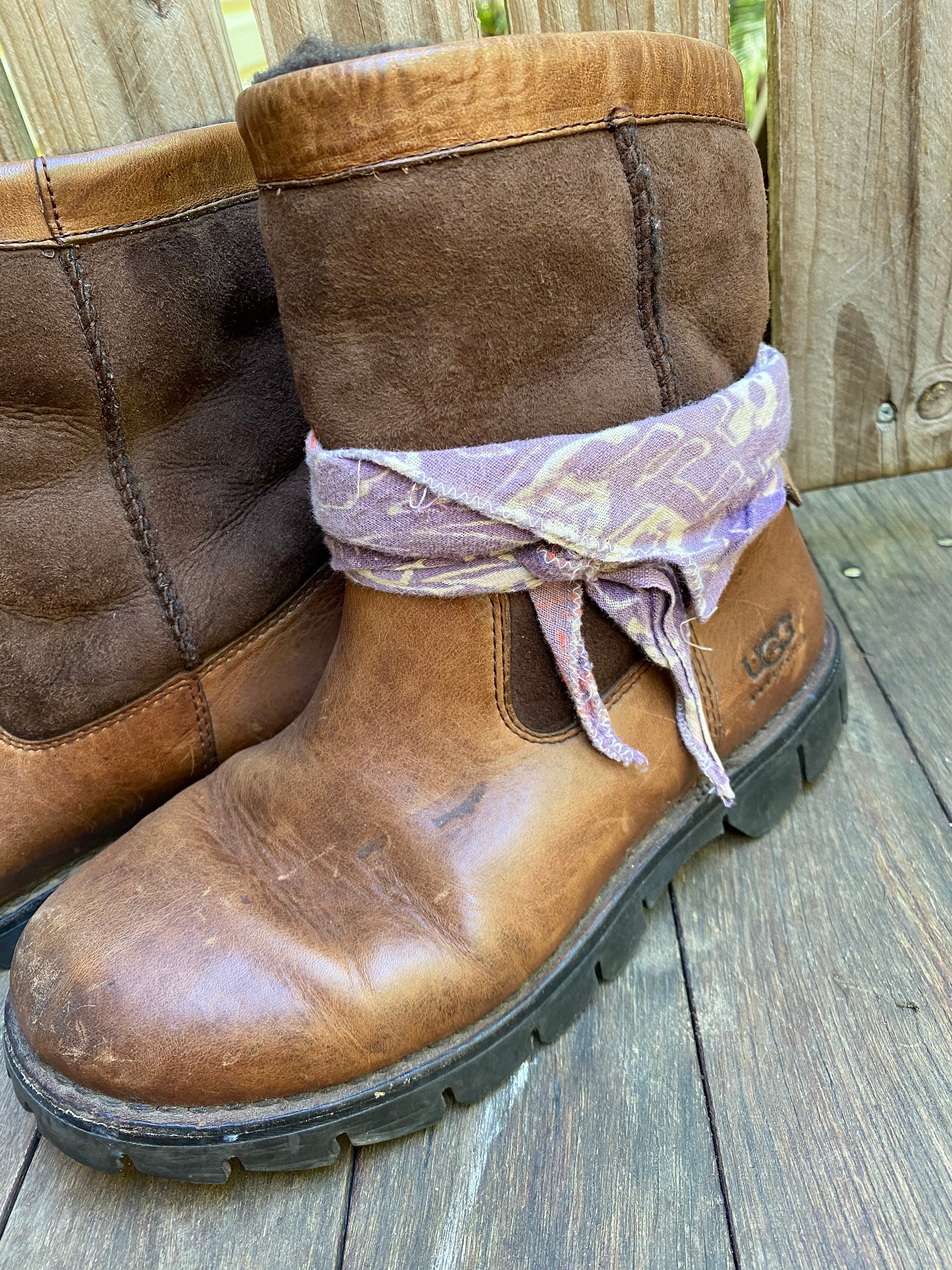 crown vintage uggs