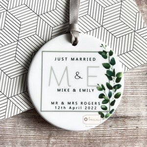 Personalised Just Married Names Mr & Mrs Wedding Eucalyptus Greenery Foliage Ceramic Round Decoration Ornament Keepsake