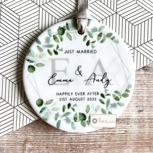 Personalised Just Married Names Mr & Mrs Wedding Geometric Greenery Ceramic Round Decoration Ornament Keepsake