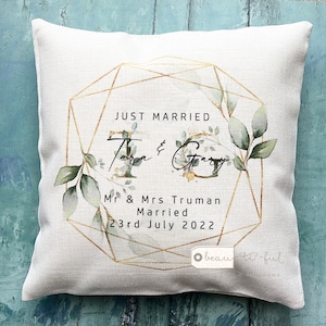 Personalised Just Married Initials Mr Mrs Wedding .. Geometric Greenery Design Linen Style Cushion cover
