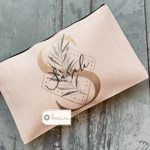 Personalised Name and Initial.. Botanical Greenery Design Linen Style Make up Bag Birthday Gift for Mum Friends Sister Aunt