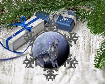 Grey Wolf Wildlife Pewter Christmas Tree Ornament