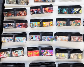 Comic Wallet Upcycled from Bike Tubes and Discarded Books