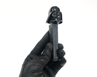 1997 darth vader pez dispenser