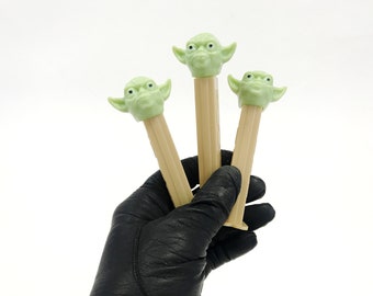 yoda pez dispenser 1997