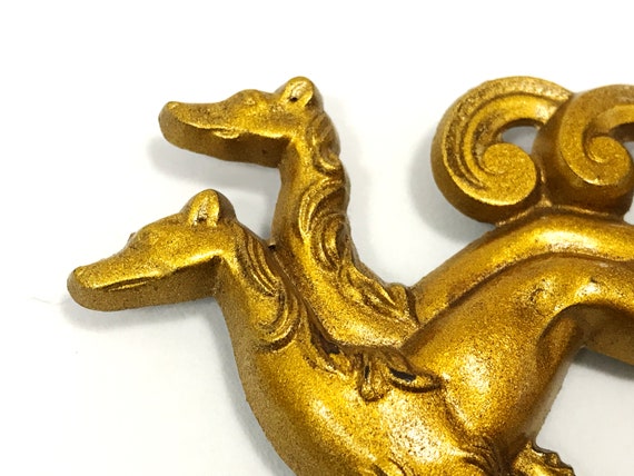 Vintage Art Deco Dog Pin, Golden Plastic or Cellu… - image 2