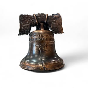 Vintage Liberty Bell Souvenir – 2&quot; Cast Metal Mini Bell with Patina Finish – USA History Decor