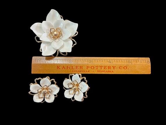 Vintage Emmons Magnolia Brooch Clip On Earring Se… - image 8