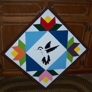 I love Hummingbirds Barn Quilt Board 2x2