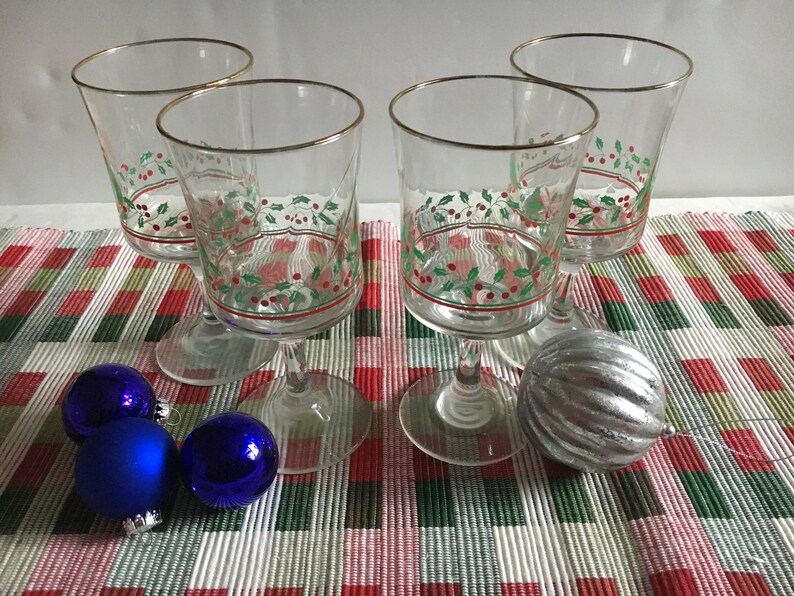 Vintage Arbys Holiday Glasses 4 Pedestal Goblets Festive Etsy
