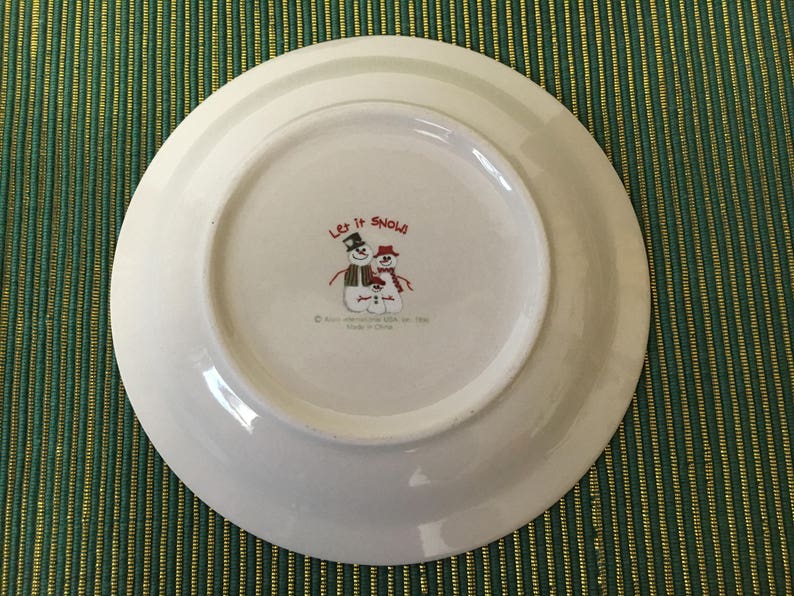 6 Snowmen Green Sponge design Holiday Plates Christmas Decor Atico \u201cLet It Snow\u201d Dessert dishes Salad Plate Holiday decor Snowmen