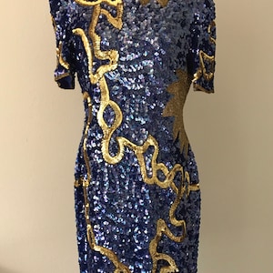 MEDIUM AMAZING purple and gold sequin vintage dress