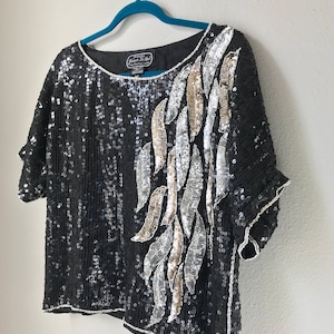 MEDIUM Silver and gold vintage sequin party top