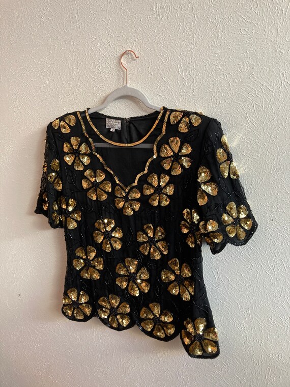 Large Gold Sequin Flower pattern top - image 3