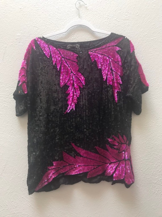 Medium Floral print sequin top