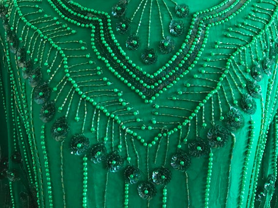 MEDIUM Vintage Emerald Green Beaded Top | Iridesc… - image 2