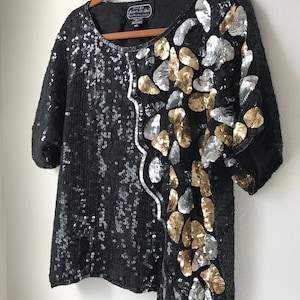 XL Gold silver and black sequin top t-shirt