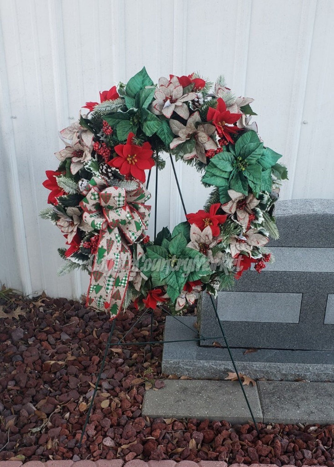 Green Red Burlap Christmas Cemetery Wreathchristmas Wreathcemetery