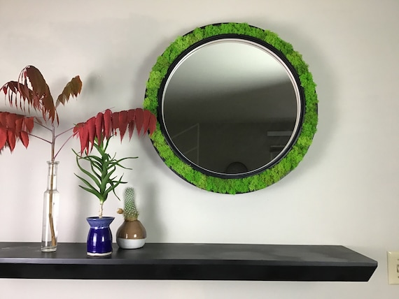 Round Moss Mirror: Black Frame, Feng Shui Decor, Live Reindeer Moss