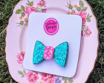 Lazo verde y rosa brillante