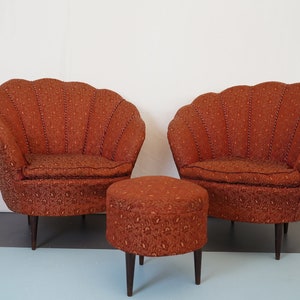 Set of two armchairs and one ottoman in the manner of Gio Ponti, Italy 50s.