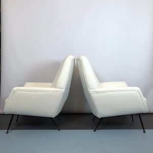 Mid-century Italian Warm White Velvet armchairs from 50s. Set of two